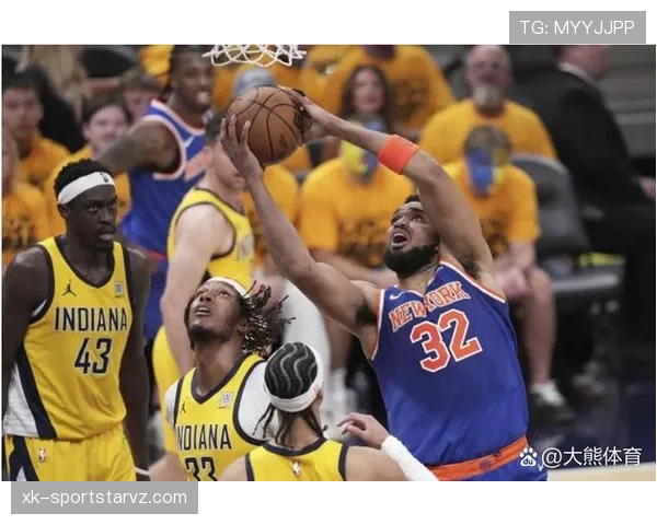 布伦森无球跑动提升效率，成尼克斯关键攻坚手